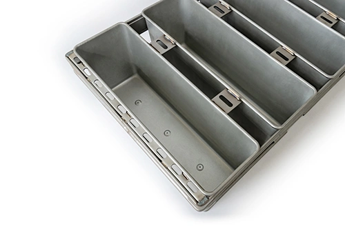 Strap Loaf Pan Set